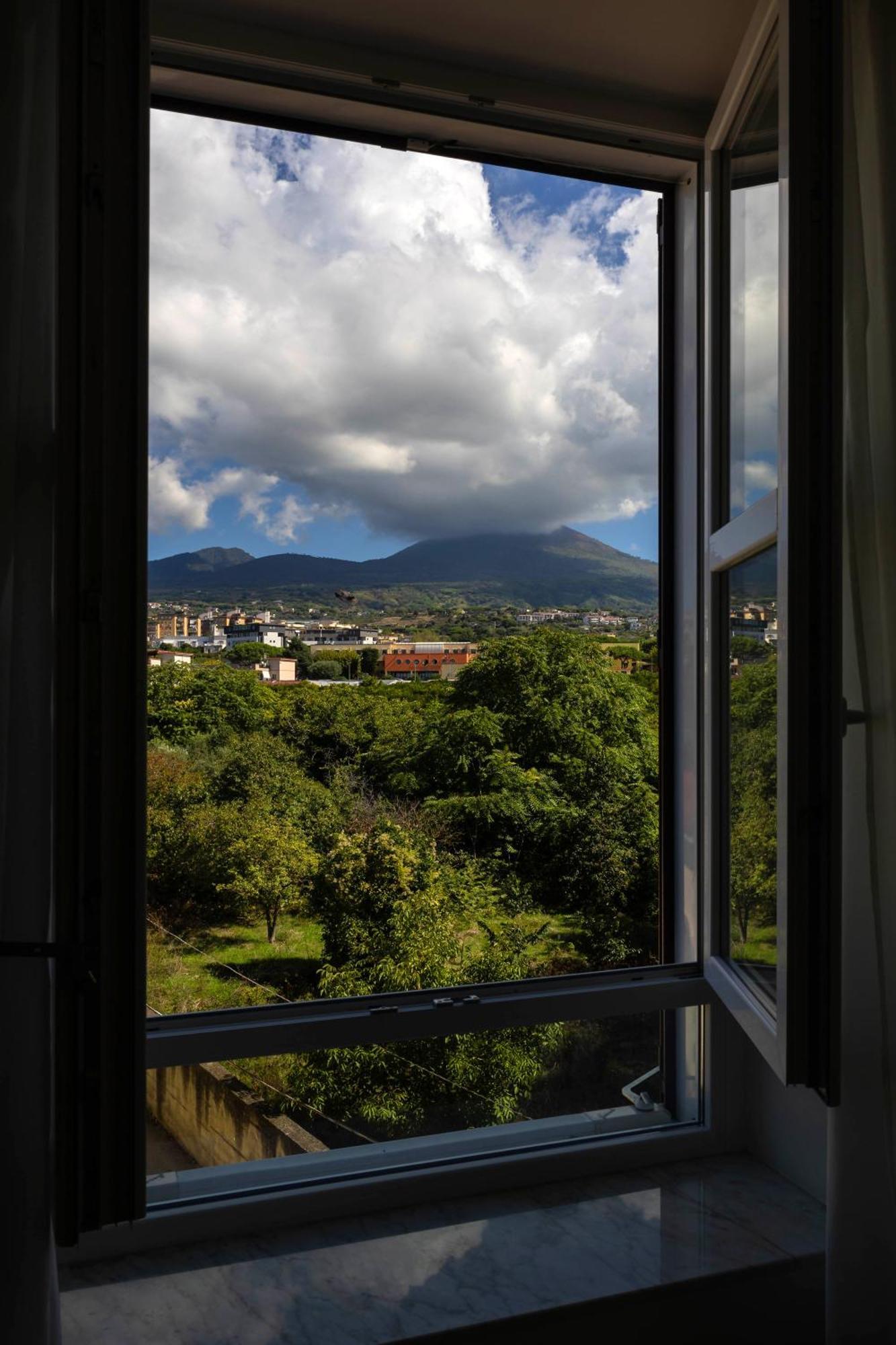 Bed And Breakfast Sirenaresina Ercolano Luaran gambar