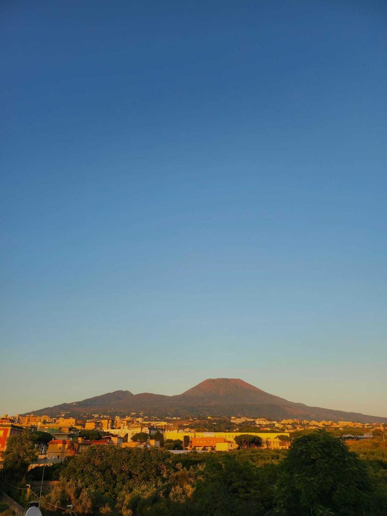 Bed And Breakfast Sirenaresina Ercolano Luaran gambar
